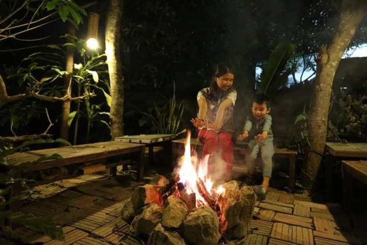 Nha Lua Homestay Ninh Bình Exteriör bild