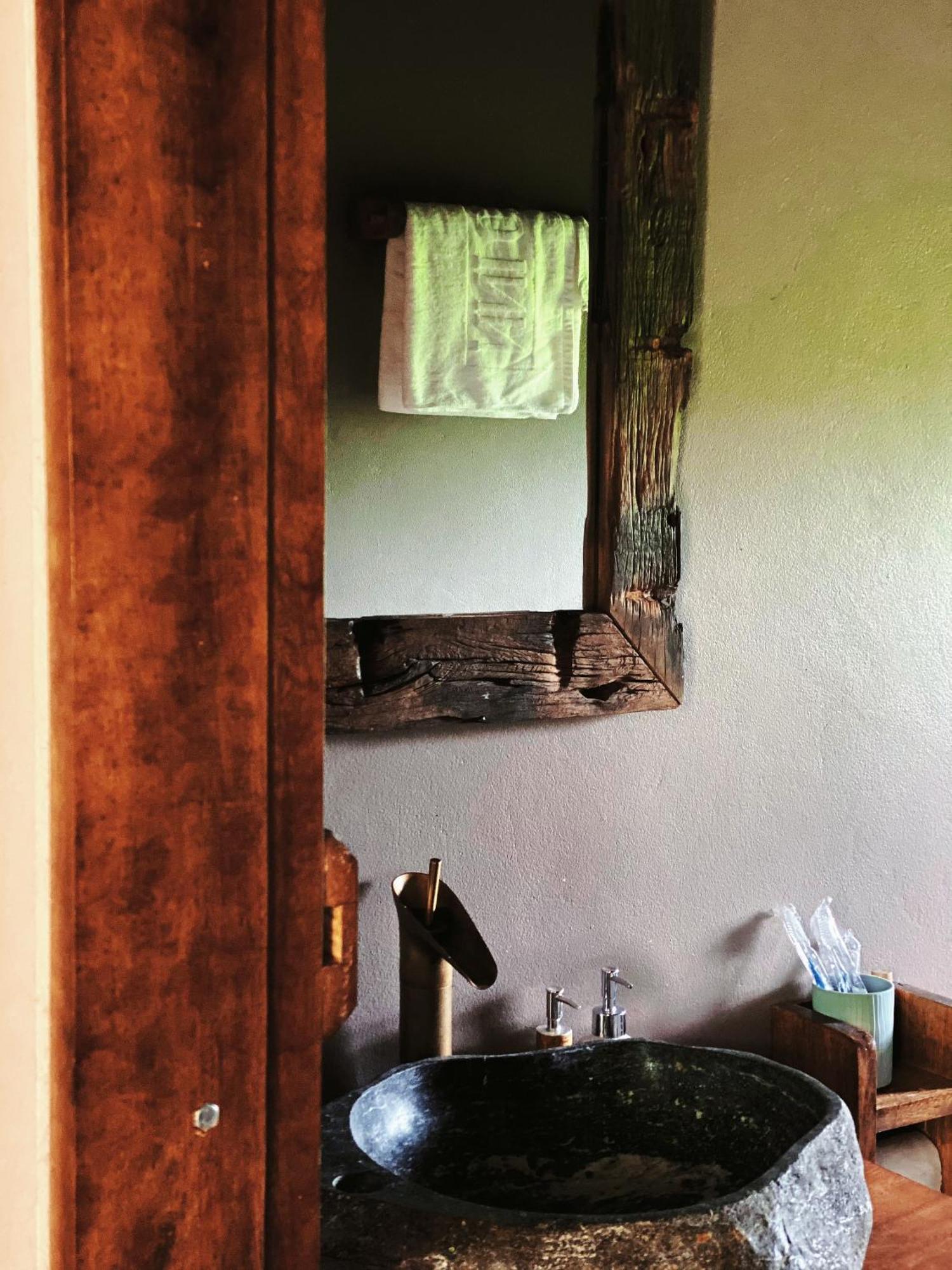 Nha Lua Homestay Ninh Bình Exteriör bild
