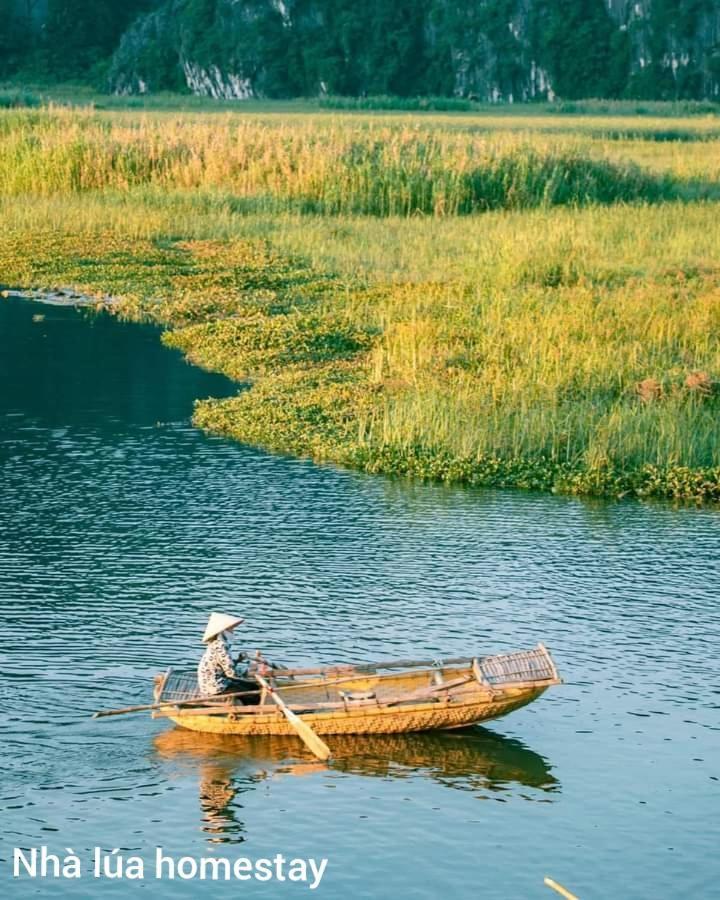 Nha Lua Homestay Ninh Bình Exteriör bild