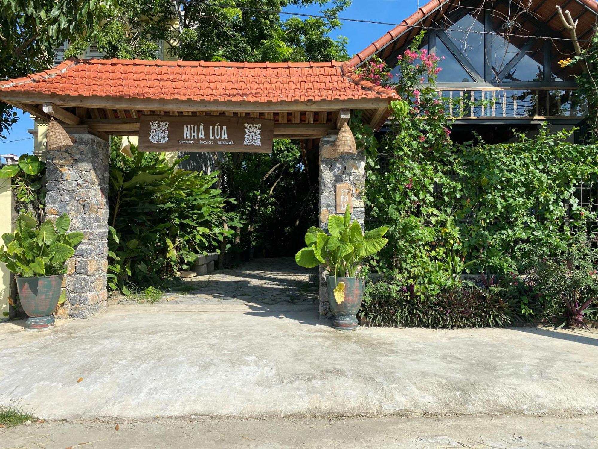Nha Lua Homestay Ninh Bình Exteriör bild